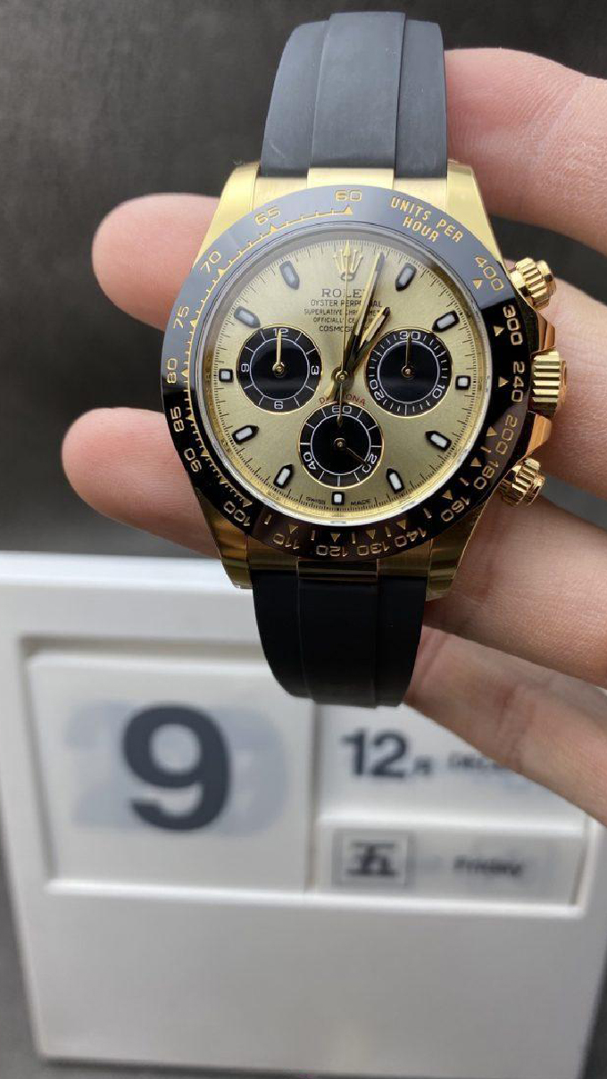 China Clean Factory Daytona 116518 SuperCloen Watch Yellow Gold Case Yellow Dial Black Sub Dial on Oysterflex Rubber Strap SA4130 V2 China Clean Factory Daytona 116518 SuperCloen Watch Yellow Gold Case Yellow Dial Black Sub Dial on Oysterflex Rubber Strap SA4130 V2