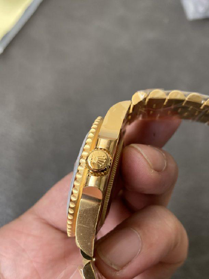 CF Rolex Clean Factory GMT Master II 126718GRNR Full Yellow Gold Black Grey Bezel Black Dial Jubilee Bracelet DD3285 Movement 05 CF Rolex Clean Factory GMT Master II 126718GRNR Full Yellow Gold Black Grey Bezel Black Dial Jubilee Bracelet DD3285 Movement 05