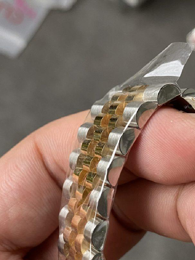 Clean Factory GMT Master II 126713GRNR Oystersteel and Yellow Gold Black and Grey Bezel Black Dial Jubilee Bracelet DD3285 Movement 07 Clean Factory GMT Master II 126713GRNR Oystersteel and Yellow Gold Black and Grey Bezel Black Dial Jubilee Bracelet DD3285 Movement 07