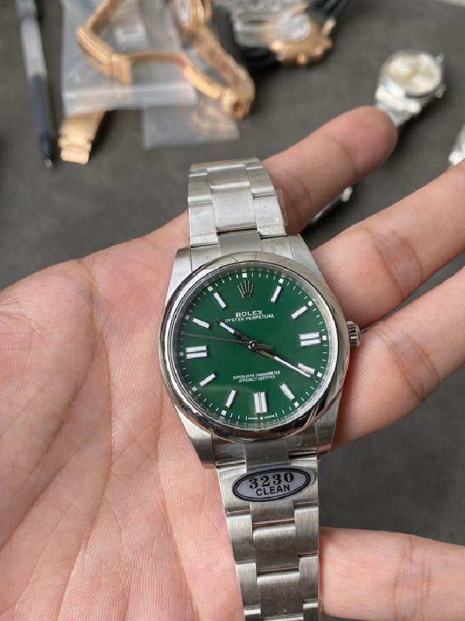 Clean Factory Rolex Oyster Perpetual 124300 CP OP 41mm Green Dial 904L Steel VR3230 Movement 01 Clean Factory Rolex Oyster Perpetual 124300 CP OP 41mm Green Dial 904L Steel VR3230 Movement 01