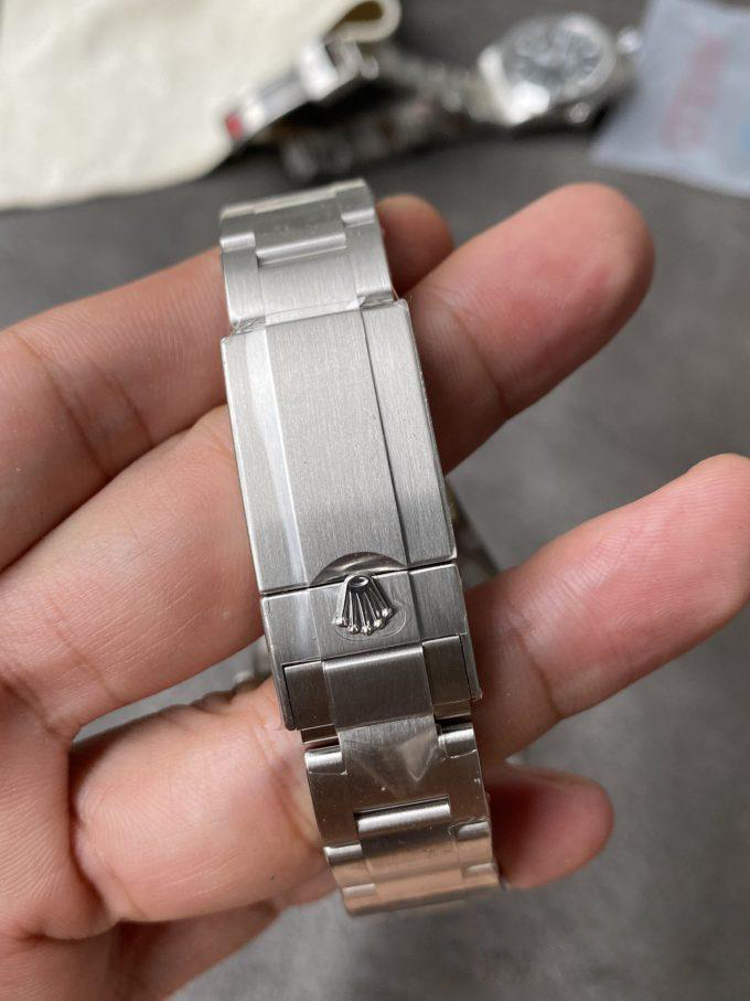 Clean Factory Watch Rolex Explorer 214270 39mm Black Dial 904L OysterSteel Case Oyster Bracelet VR3132 Movement 09 Clean Factory Watch Rolex Explorer 214270 39mm Black Dial 904L OysterSteel Case Oyster Bracelet VR3132 Movement 09