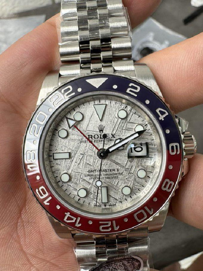 Clean Factory Watches GMT Master II 126719 BLRO Blue Red Ceramic Bezel Meteorite Dial Deep Sapphire Crystal DD3285 05 Clean Factory Watches GMT Master II 126719 BLRO Blue Red Ceramic Bezel Meteorite Dial Deep Sapphire Crystal DD3285 05