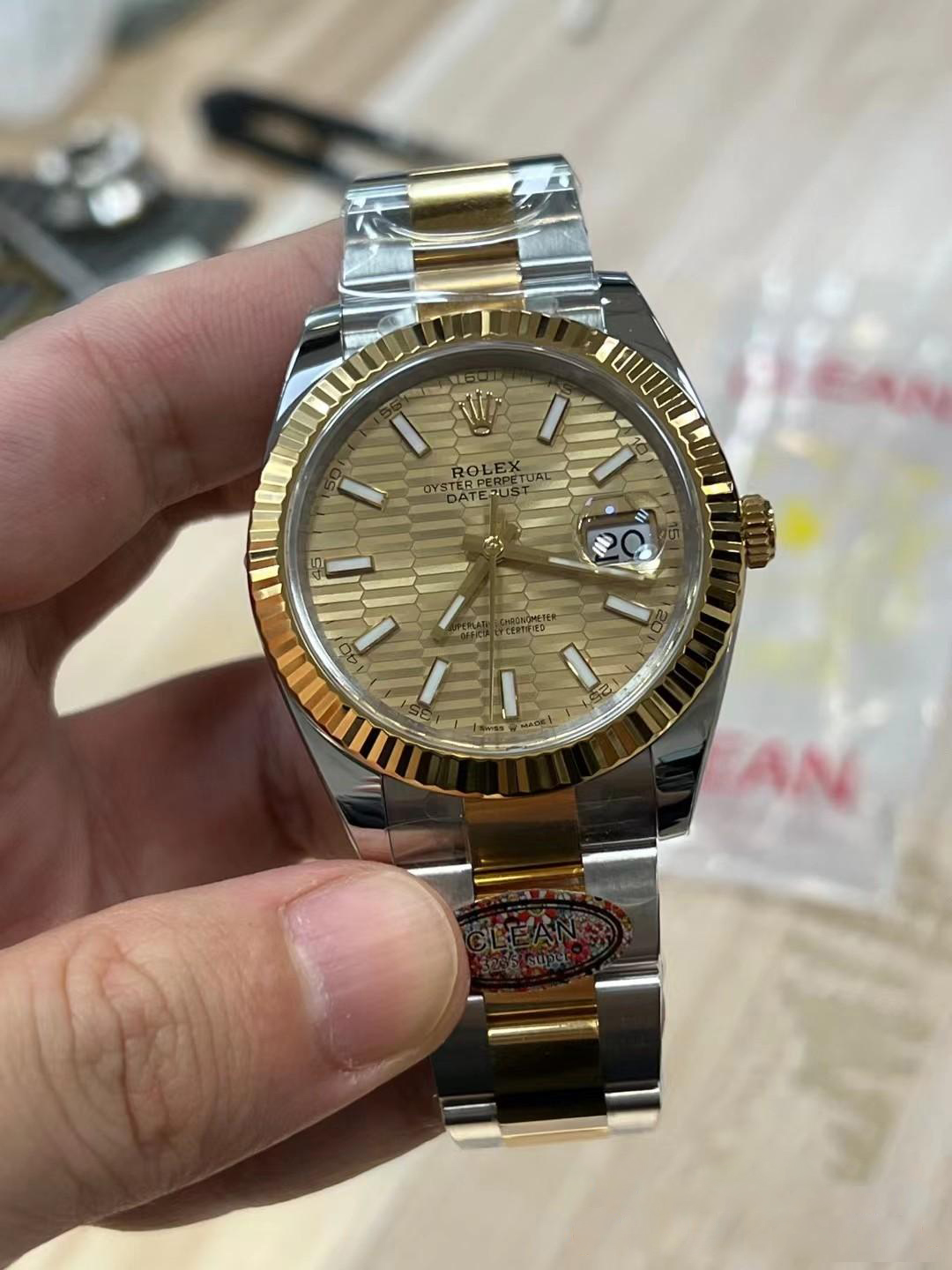 Clean Factory Watches Rolex DateJust 41mm m126333 0021 Yellow Gold Motif Dial Oyster Bracelet 3235 Movement 03 Clean Factory Watches Rolex DateJust 41mm m126333 0021 Yellow Gold Motif Dial Oyster Bracelet 3235 Movement 03