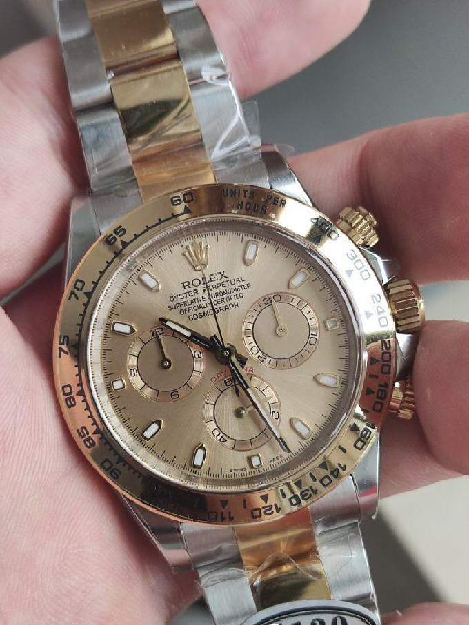 Clean Factory Watch Rolex Daytona 116503 Yellow Gold Steel Two Tone Braclet Champagne Dial Stick Markers 02 Clean Factory Watch Rolex Daytona 116503 Yellow Gold Steel Two Tone Braclet Champagne Dial Stick Markers 02