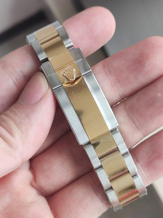 Clean Factory Watch Rolex Daytona 116503 Yellow Gold Steel Two Tone Braclet Champagne Dial Stick Markers 07 Clean Factory Watch Rolex Daytona 116503 Yellow Gold Steel Two Tone Braclet Champagne Dial Stick Markers 07