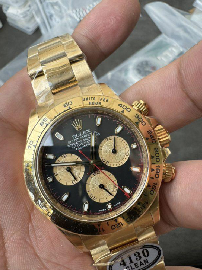 Clean Factory Daytona 116508 Yellow Gold Case Bracelet Black Dial with Yellow Sub Dial Red Chrono Second Hand DD4131 Movement 02 Clean Factory Daytona 116508 Yellow Gold Case Bracelet Black Dial with Yellow Sub Dial Red Chrono Second Hand DD4131 Movement 02