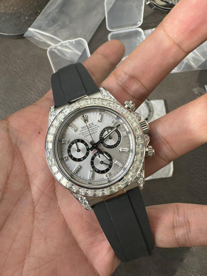 Clean Factory Rolex Daytona 126539TBR Diamonds Bezel Silver Dial with Diamonds Markers ShangHai 4131 Caliber 05 Clean Factory Rolex Daytona 126539TBR Diamonds Bezel Silver Dial with Diamonds Markers ShangHai 4131 Caliber 05