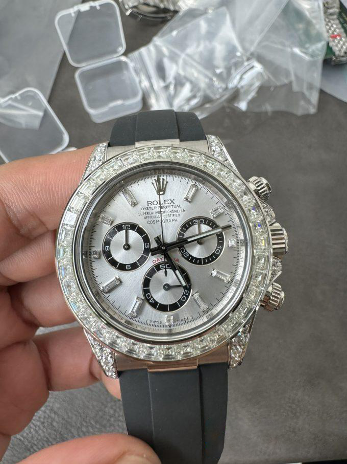 Clean Factory Rolex Daytona 126539TBR Diamonds Bezel Silver Dial with Diamonds Markers ShangHai 4131 Caliber 07 Clean Factory Rolex Daytona 126539TBR Diamonds Bezel Silver Dial with Diamonds Markers ShangHai 4131 Caliber 07