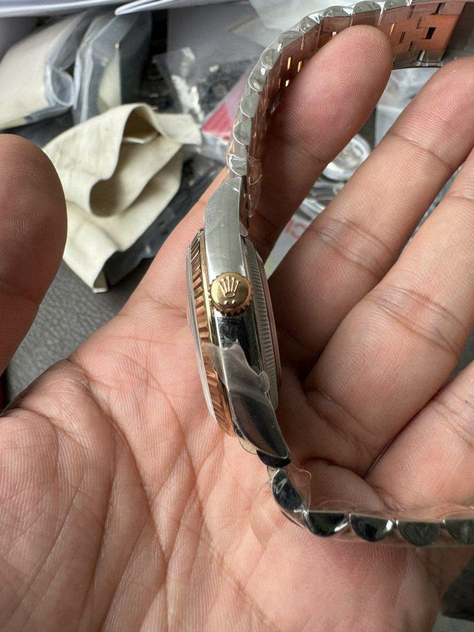 Clean Factory DateJust 36mm 126231 Wimbledon 904L Steel Grey Dial Green Roman Marker Two Tone Jubilee Bracelet SH3235 Movement 06 Clean Factory DateJust 36mm 126231 Wimbledon 904L Steel Grey Dial Green Roman Marker Two Tone Jubilee Bracelet SH3235 Movement 06