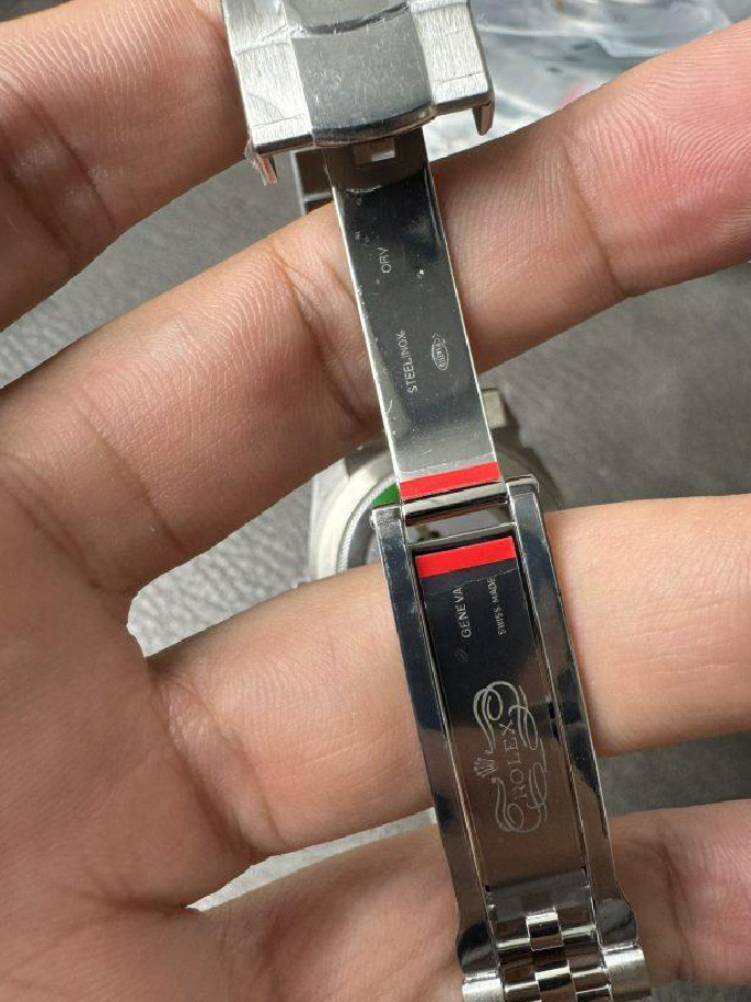 Clean Factory Rolex Datejust 126334 41mm MOP Dial Diamonds Bezel 904L Steel Jubilee Bracelet SH3235 Movement 09 Clean Factory Rolex Datejust 126334 41mm MOP Dial Diamonds Bezel 904L Steel Jubilee Bracelet SH3235 Movement 09