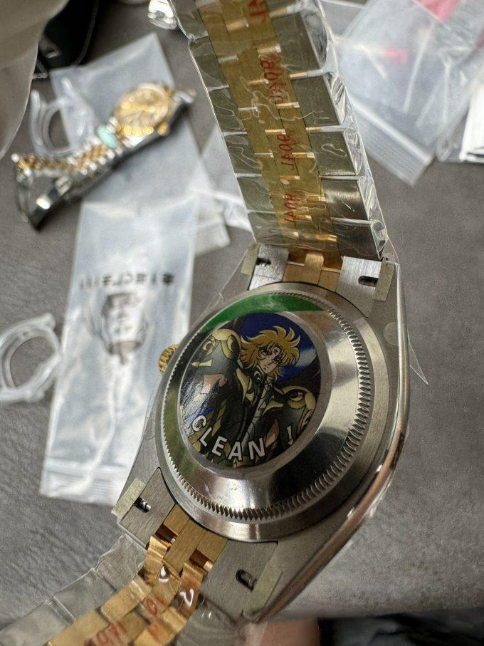 Clean Factory Rolex Datejust Wimbledon 36mm 126233 Grey Dial with Roma Markers Two Tone Yellow Gold Oystersteel Bracelet 09 Clean Factory Rolex Datejust Wimbledon 36mm 126233 Grey Dial with Roma Markers Two Tone Yellow Gold Oystersteel Bracelet 09