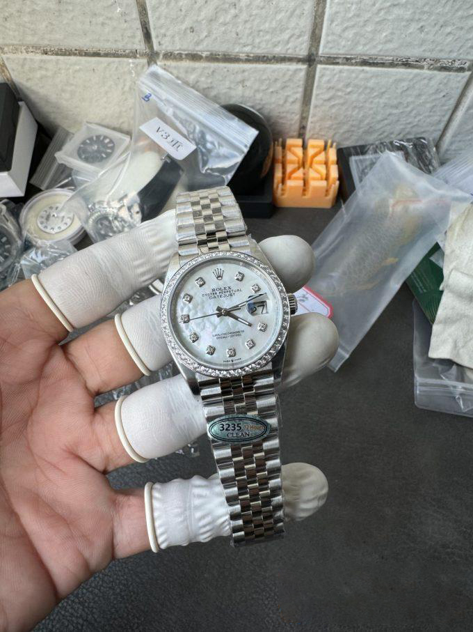 Clean Factory Datejust 36mm M126284RBR 0011 MOP Dial with Diamond Hour Markers Diamonds set Bezel 3235 Movement Jubilee Bracelet 09 Clean Factory Datejust 36mm M126284RBR 0011 MOP Dial with Diamond Hour Markers Diamonds set Bezel 3235 Movement Jubilee Bracelet 09