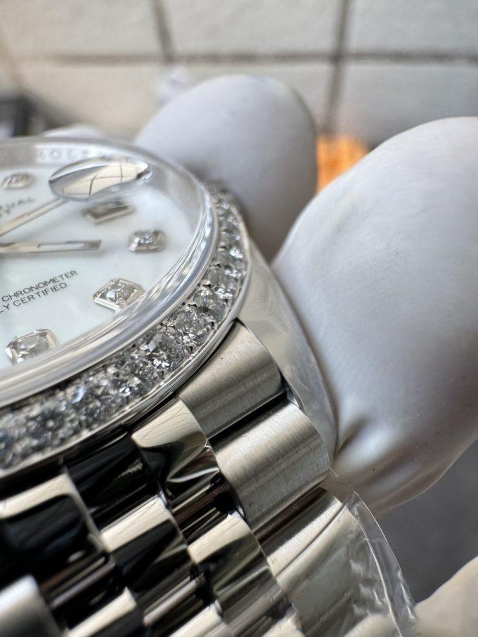 Clean Factory Datejust 36mm M126284RBR 0011 MOP Dial with Diamond Hour Markers Diamonds set Bezel 3235 Movement Jubilee Bracelet 14 Clean Factory Datejust 36mm M126284RBR 0011 MOP Dial with Diamond Hour Markers Diamonds set Bezel 3235 Movement Jubilee Bracelet 14