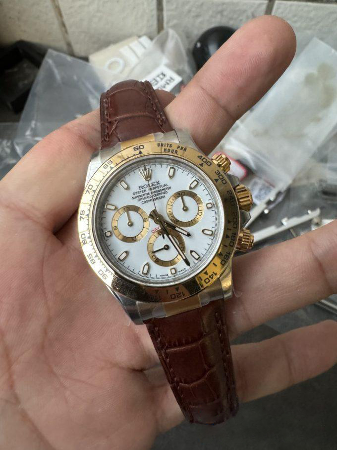 Clean Factory Watch Daytoan 116503 White Dial Yellow Gold Bezel 904L Steel Case Alligator Strap DD4130 Movement 08 Clean Factory Watch Daytoan 116503 White Dial Yellow Gold Bezel 904L Steel Case Alligator Strap DD4130 Movement 08