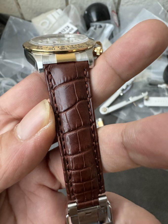 Clean Factory Watch Daytoan 116503 White Dial Yellow Gold Bezel 904L Steel Case Alligator Strap DD4130 Movement 11 Clean Factory Watch Daytoan 116503 White Dial Yellow Gold Bezel 904L Steel Case Alligator Strap DD4130 Movement 11