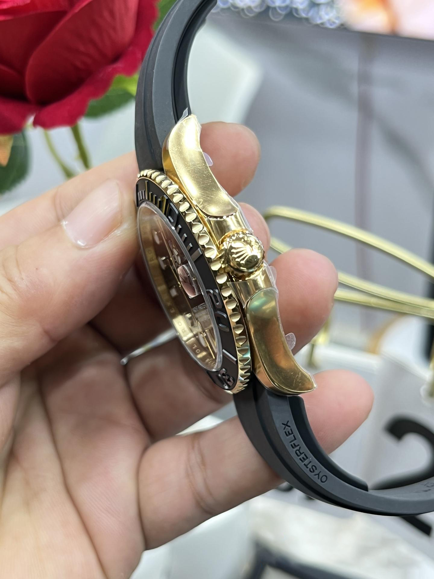 Clean Factory Yacht Master 42mm 226658 Yellow Gold Case 3D Black Ceramic Bezel Oysterflex Strap SuerClone 3235 Movement 06