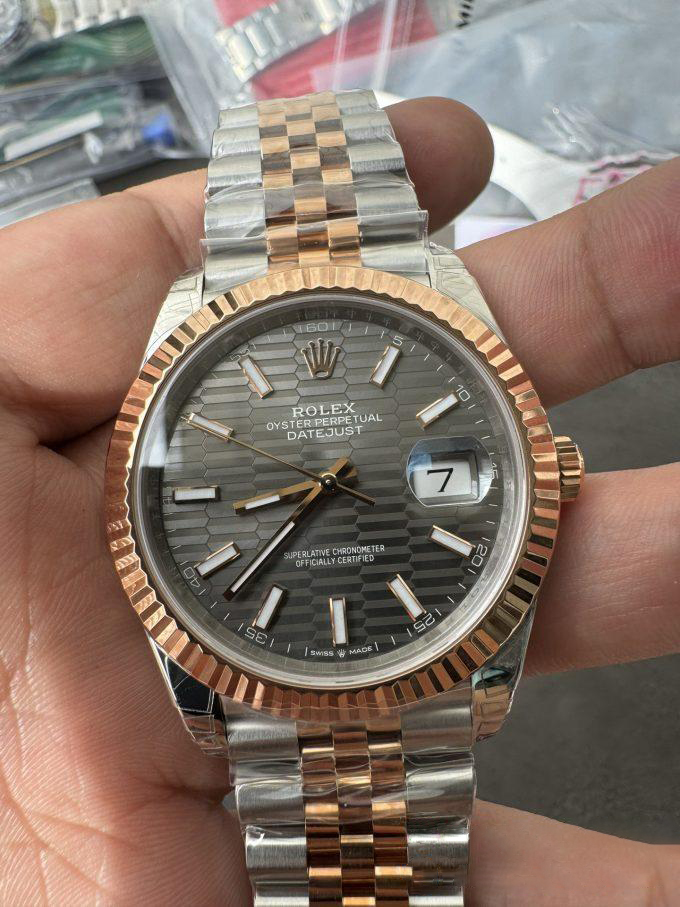 Clean Factory Watch Datejust 41 M126331 0020 Grey Fluted Motif Dial Rose Gold and Oyster Steel Bracelet SH3235 Movement 03 Clean Factory Watch Datejust 41 M126331 0020 Grey Fluted Motif Dial Rose Gold and Oyster Steel Bracelet SH3235 Movement 03