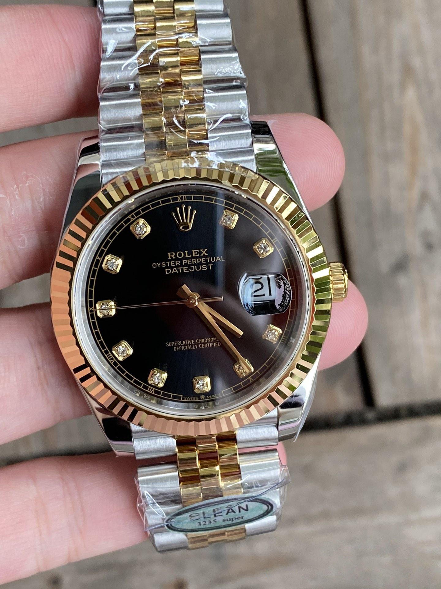 Clean Factory Watch Datejust 36 126233 Black Dial Diamond Hour Markers Yellow Gold Bezel Two Tone Jubilee Bracelet 3235 Caliber 12 Clean Factory Watch Datejust 36 126233 Black Dial Diamond Hour Markers Yellow Gold Bezel Two Tone Jubilee Bracelet 3235 Caliber 12