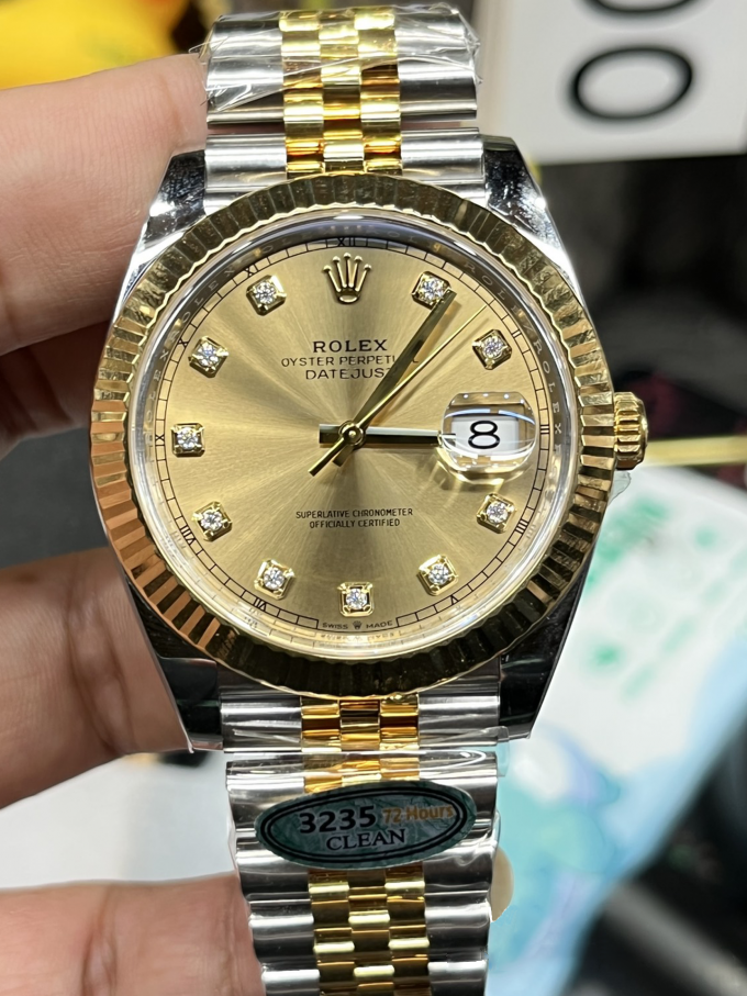 Clean Factory Watch Datejust 36 126233 Yellow Gold Dial Bezel Diamonds Hour Markers Two Tone Jubilee Bracelet 3235 Caliber 00 Clean Factory Watch Datejust 36 126233 Yellow Gold Dial Bezel Diamonds Hour Markers Two Tone Jubilee Bracelet 3235 Caliber 00
