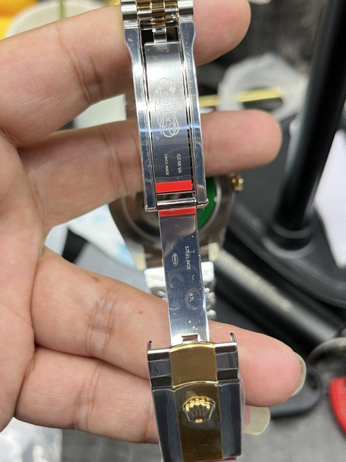 Clean Factory Watch Datejust 36 126233 Yellow Gold Dial Bezel Diamonds Hour Markers Two Tone Jubilee Bracelet 3235 Caliber 08 Clean Factory Watch Datejust 36 126233 Yellow Gold Dial Bezel Diamonds Hour Markers Two Tone Jubilee Bracelet 3235 Caliber 08