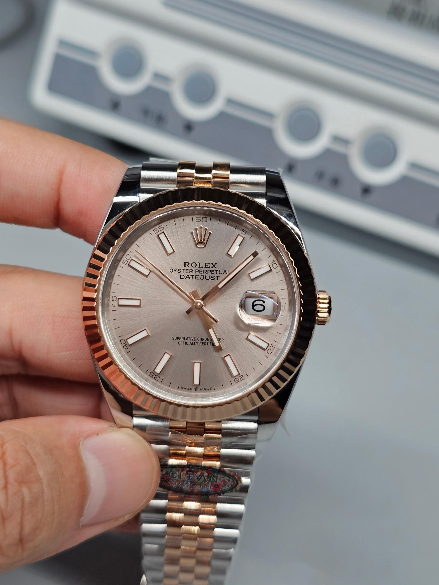Clean Factory Watch Rolex Datejust 41 126331 Pink Dial Rose Gold Fluted Bezel Rose Gold and Oystersteel Two Tone Jubilee Bracelet SH3235 Movement 01 Clean Factory Watch Rolex Datejust 41 126331 Pink Dial Rose Gold Fluted Bezel Rose Gold and Oystersteel Two Tone Jubilee Bracelet SH3235 Movement 01