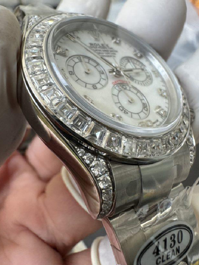Premium Customized Daytona 116589 MOP Dial Diamonds Hour Markers Diamonds Case and Bezel Based on Clean Factory DD4130 Movement 08 Premium Customized Daytona 116589 MOP Dial Diamonds Hour Markers Diamonds Case and Bezel Based on Clean Factory DD4130 Movement 08