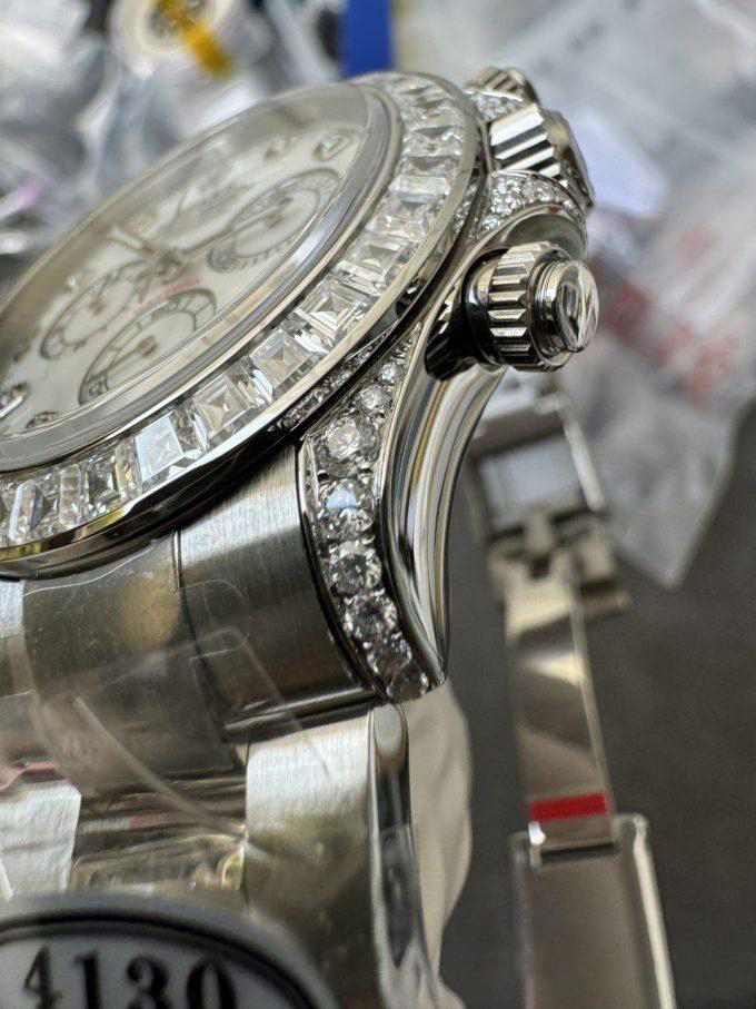 Premium Customized Daytona 116589 MOP Dial Diamonds Hour Markers Diamonds Case and Bezel Based on Clean Factory DD4130 Movement 12 Premium Customized Daytona 116589 MOP Dial Diamonds Hour Markers Diamonds Case and Bezel Based on Clean Factory DD4130 Movement 12