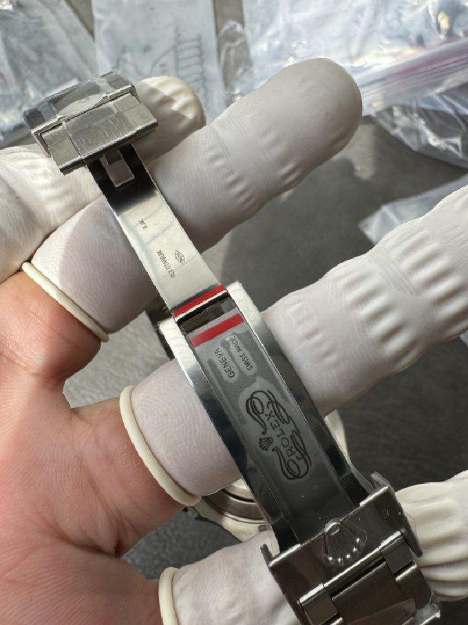 Clean Factory Watches Yacht Master 226627 Titanium Case and Bracelet Black Dial Black Ceramic Bezel Blue Luminous Hour Markers ShangHai 3235 Movement 14 Clean Factory Watches Yacht Master 226627 Titanium Case and Bracelet Black Dial Black Ceramic Bezel Blue Luminous Hour Markers ShangHai 3235 Movement 14